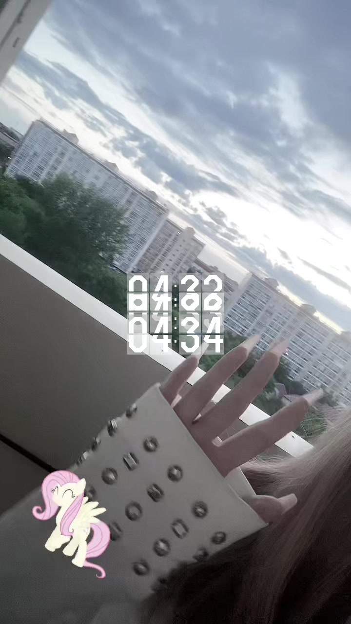 @sshitcaaat