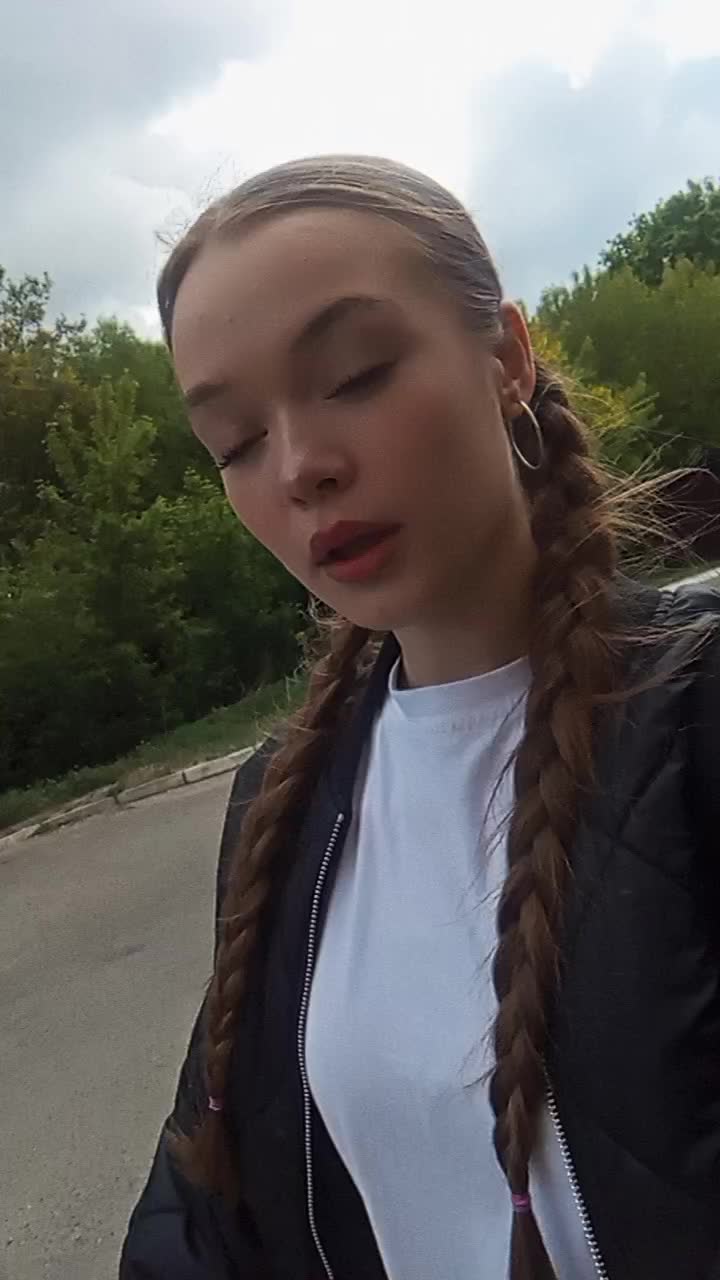 @Arinka🖤