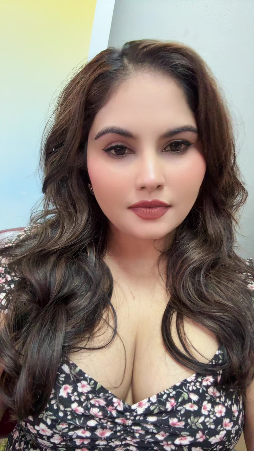 @SEXYNADIA123