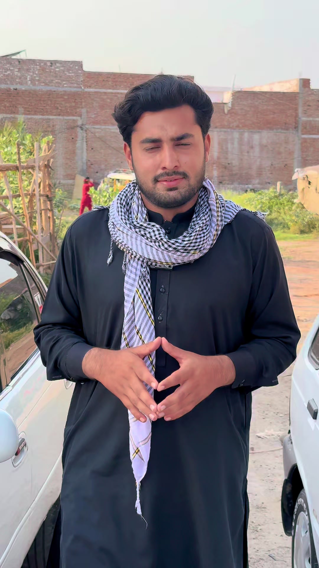 @Shakir Awan✨