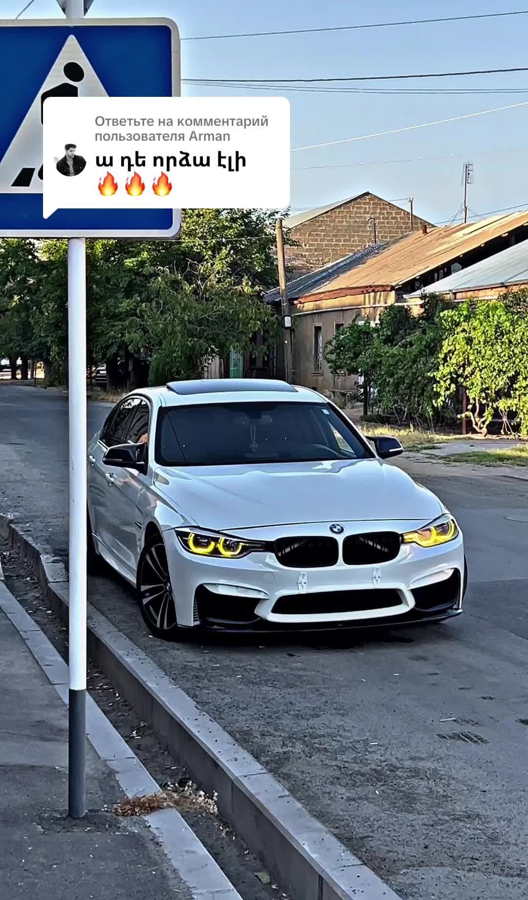 @F30_white