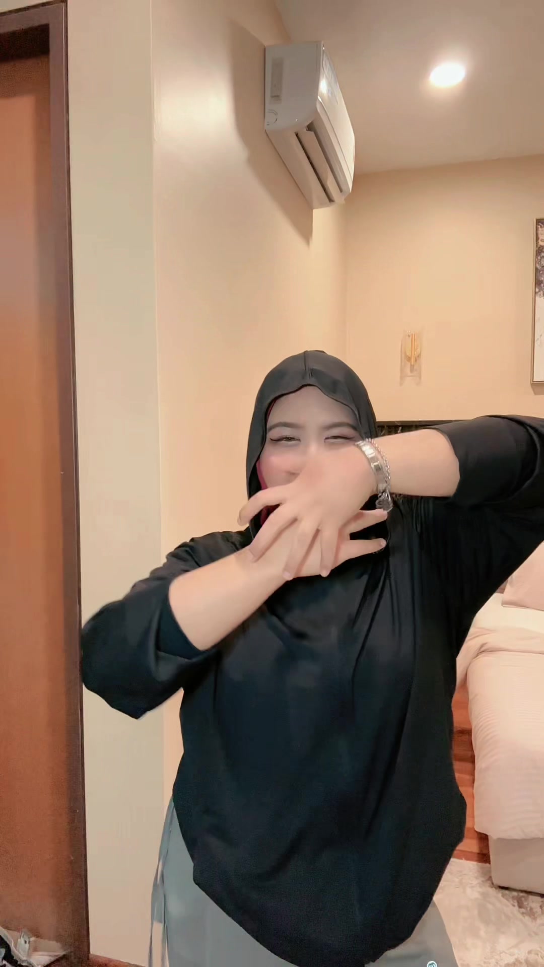 @Syazaliiii