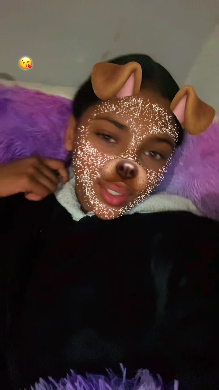 @Tarah_spamzz 👻