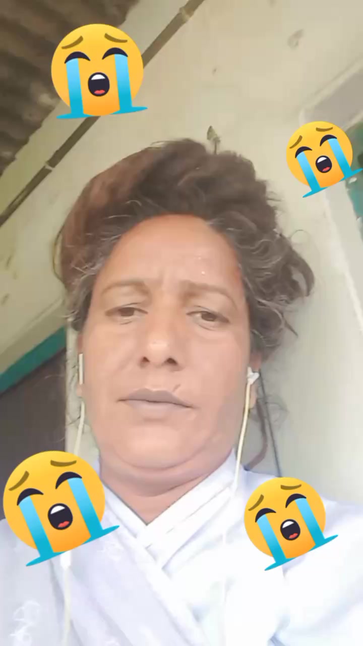 @Santi Dhanuk