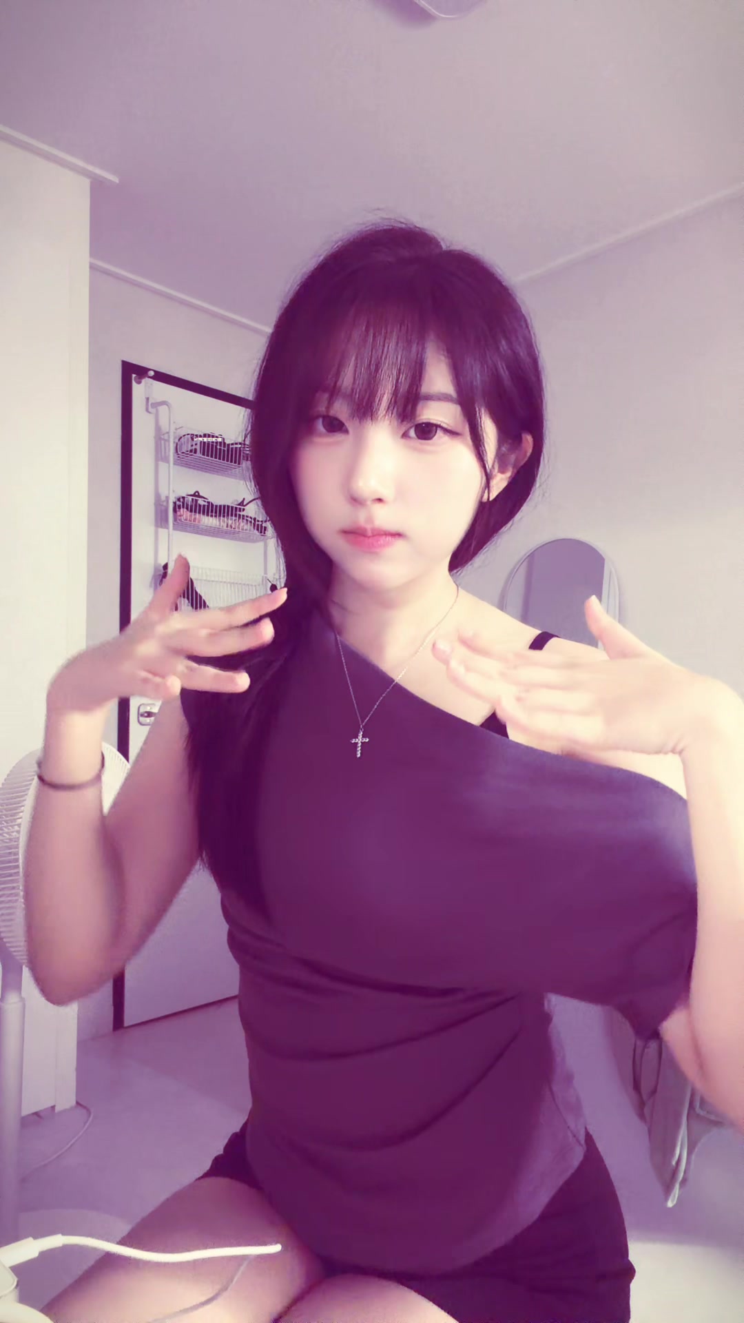 @여니