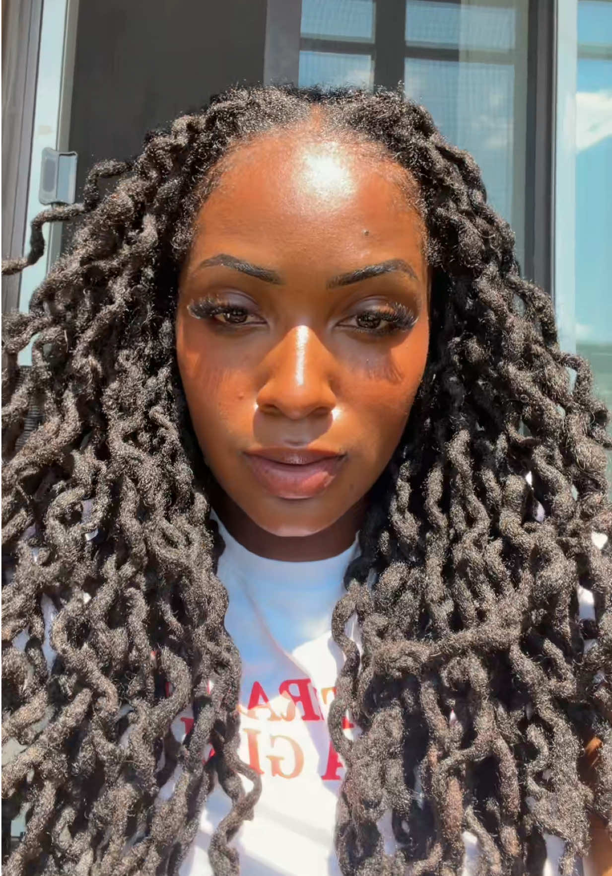 @AyannaLeigh