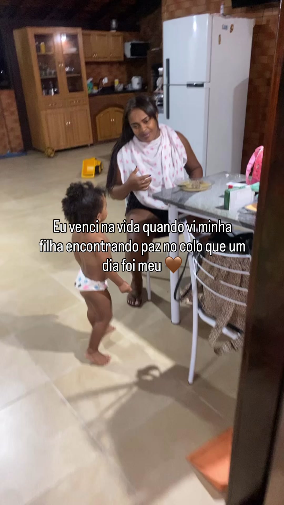 @MÃE UNIVERSITÁRIA