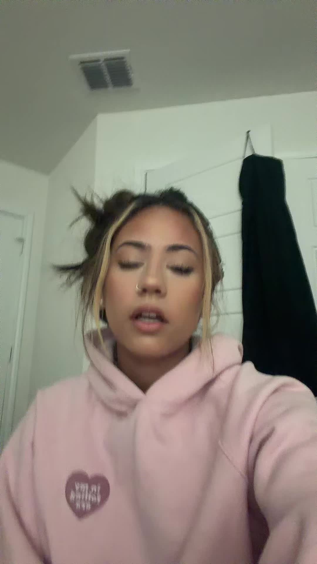 @🎀