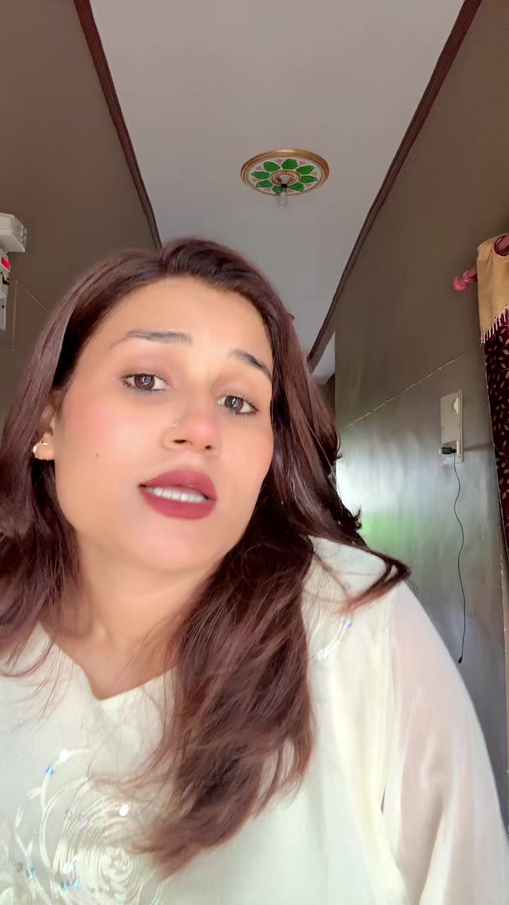 @reetu_thakuri 🧿🦋