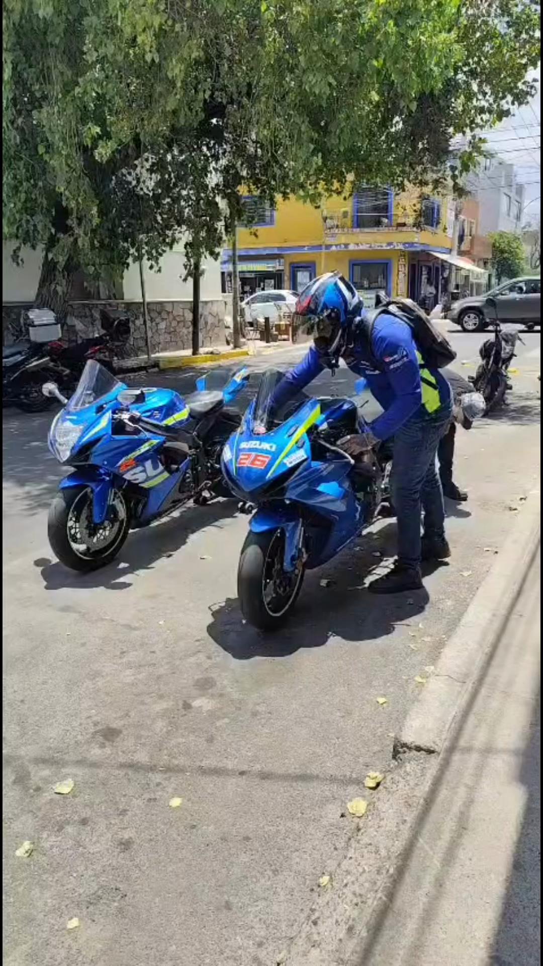 @Malcriado_