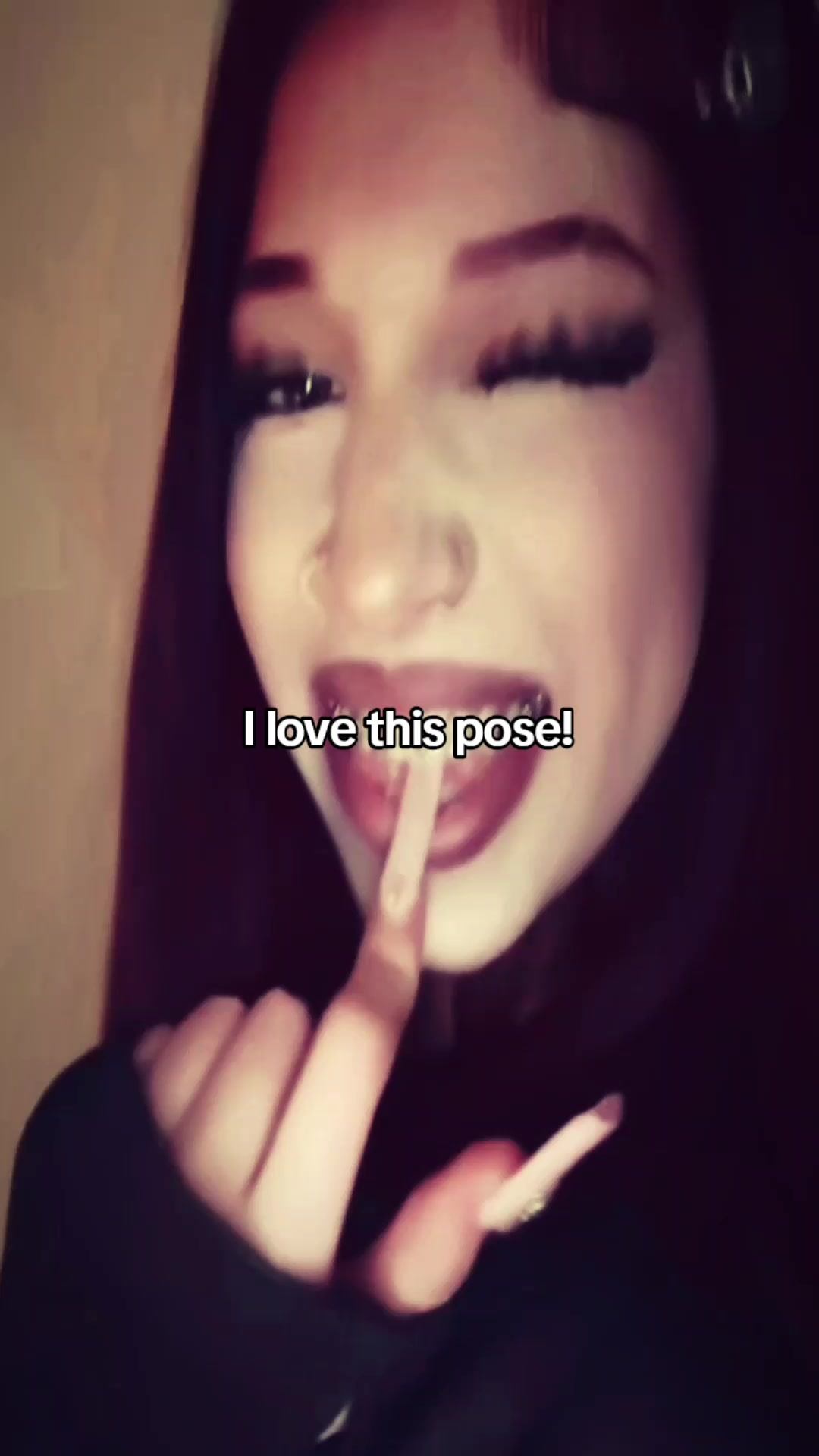 @??