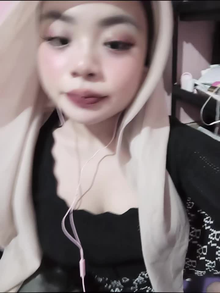 @09