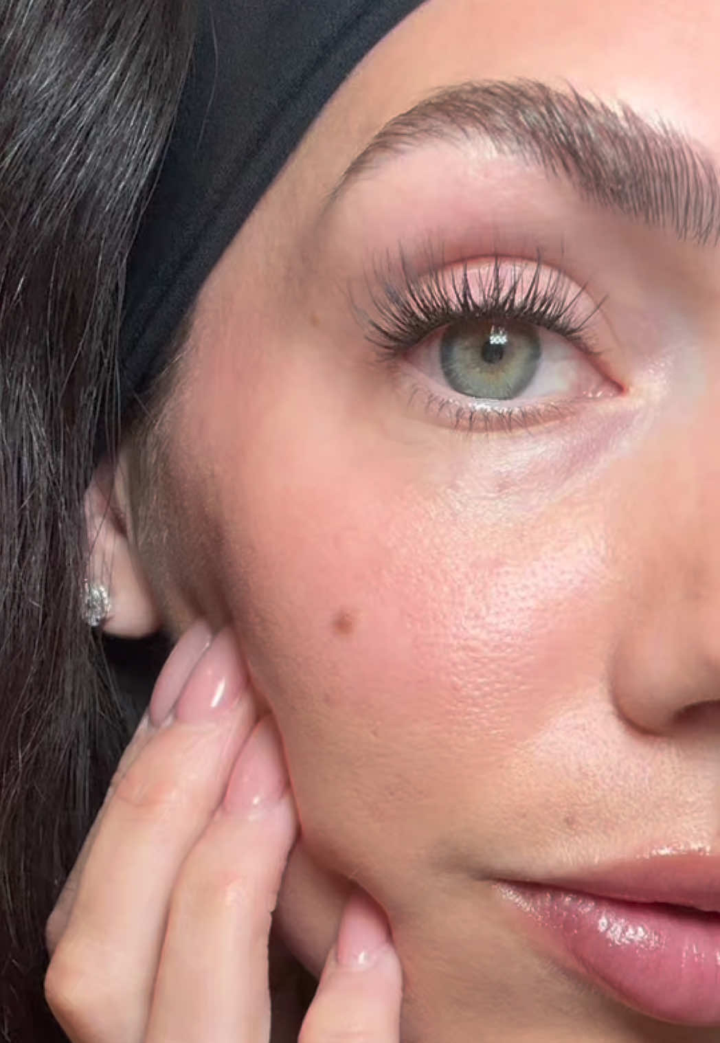 @Clique Lashes And Beauty