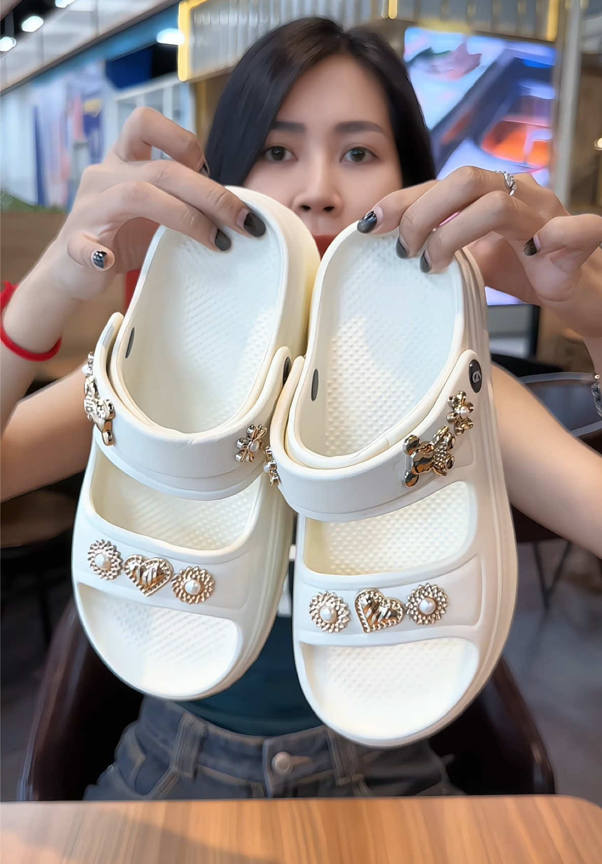 @MAI XINH