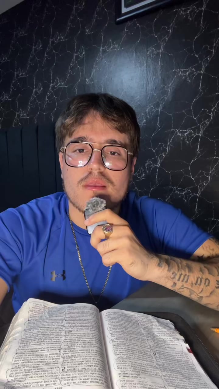 @Esquer