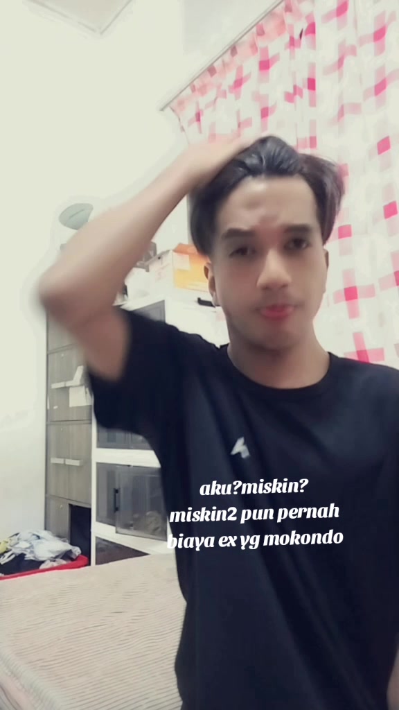 @yrboyyfriend