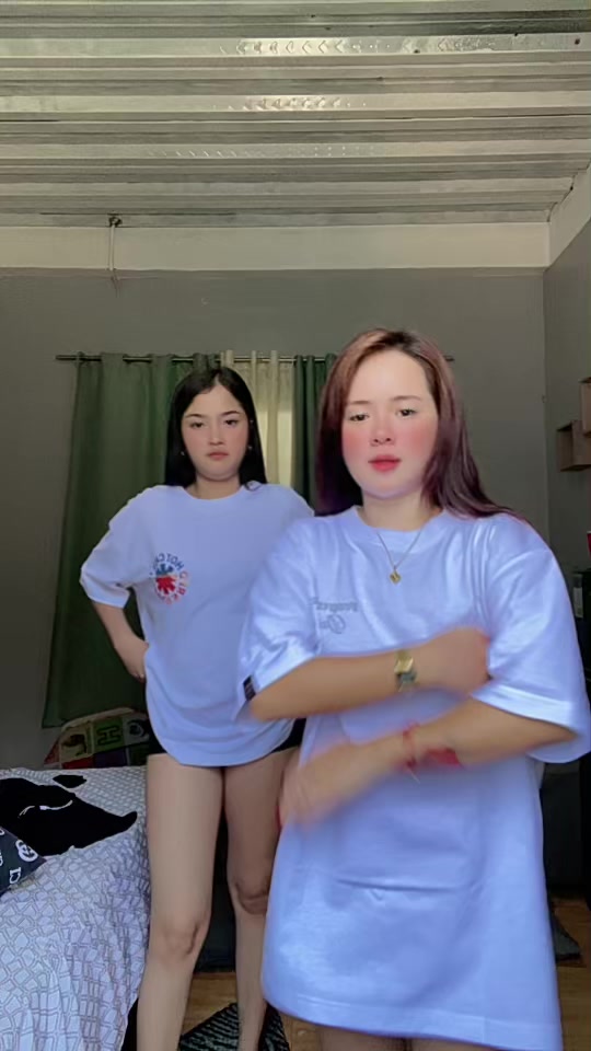 @Iris🖤💜