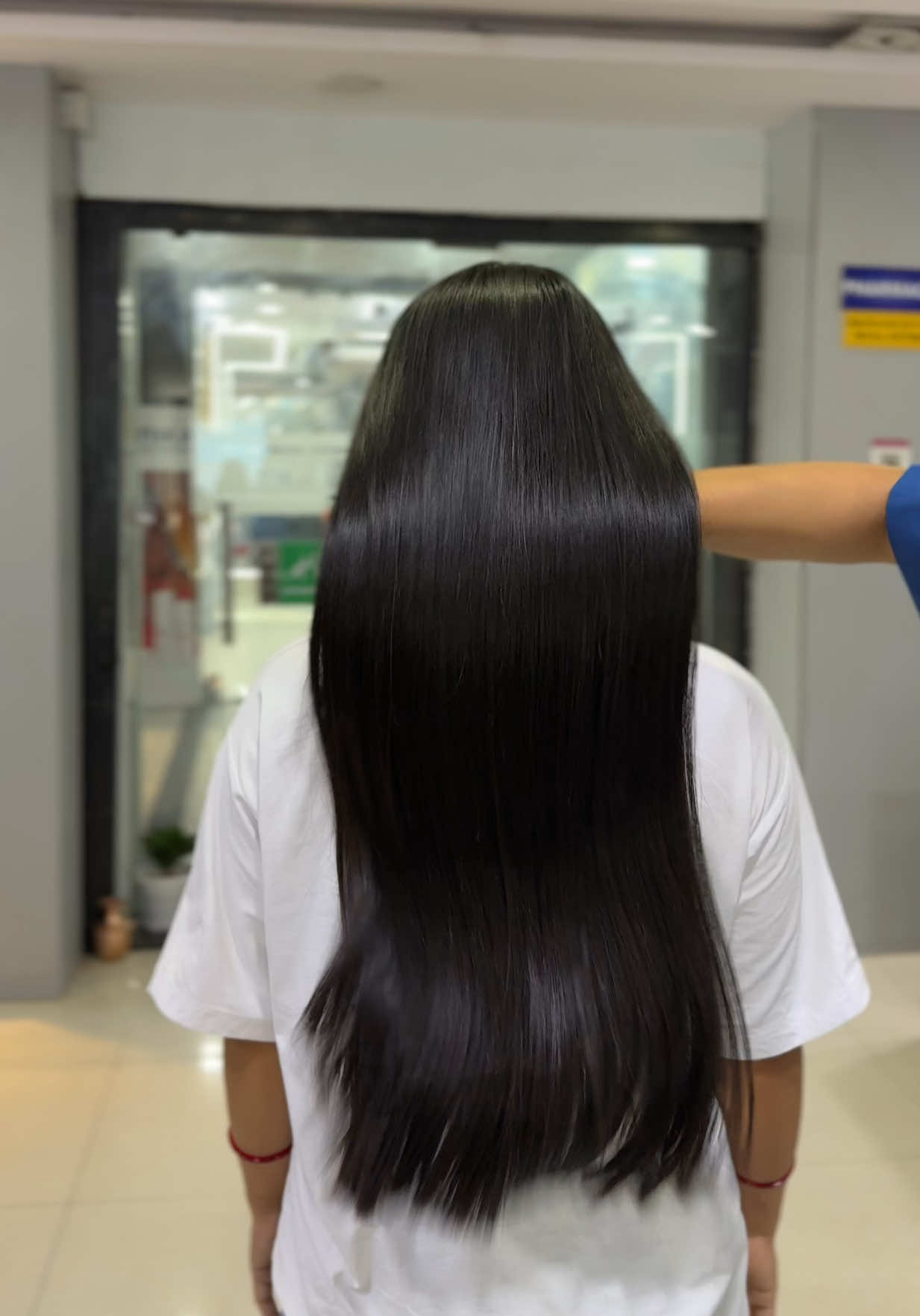 @Monika Unisex Salon & Academy