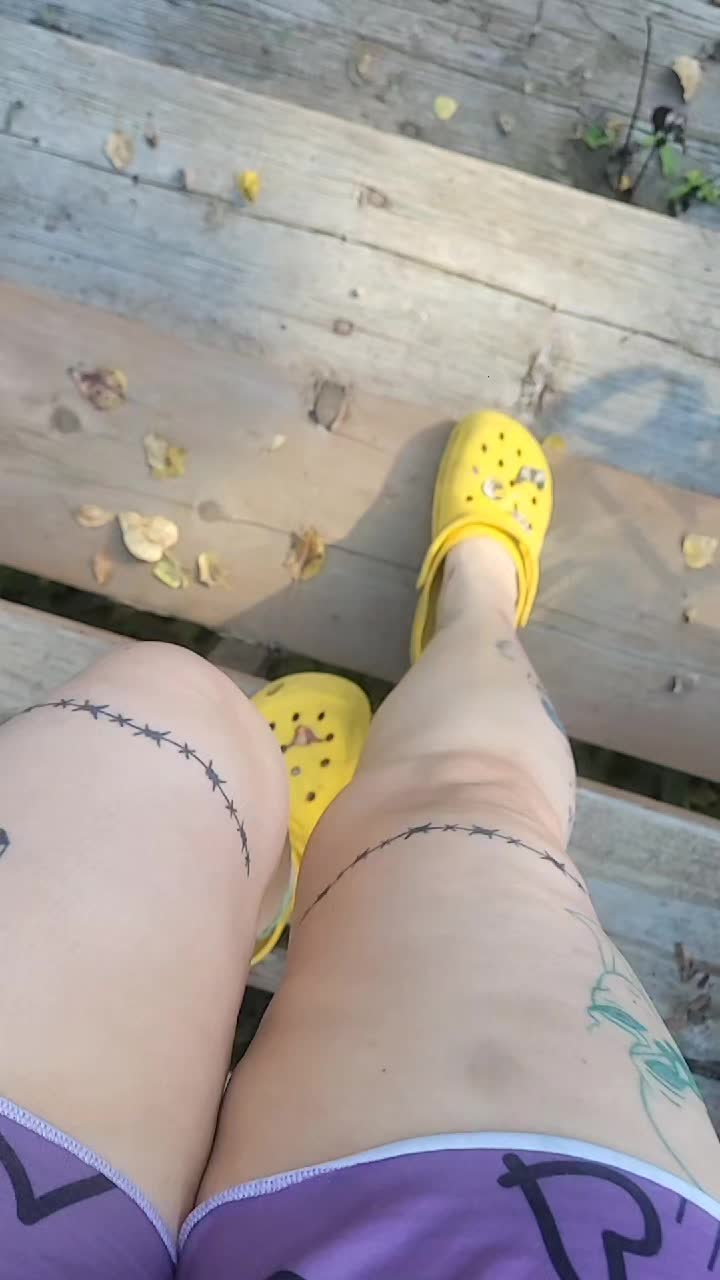 @🥀 L.C. 🇨🇦