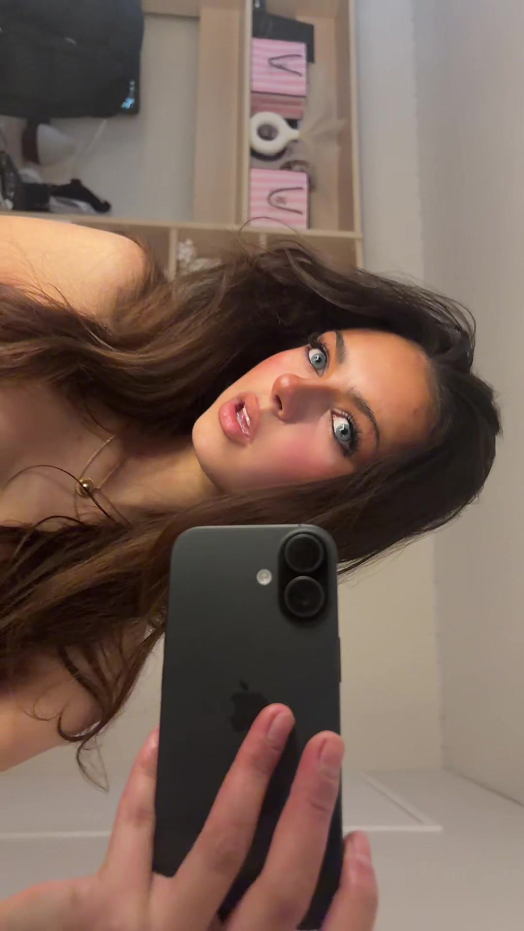@🪽