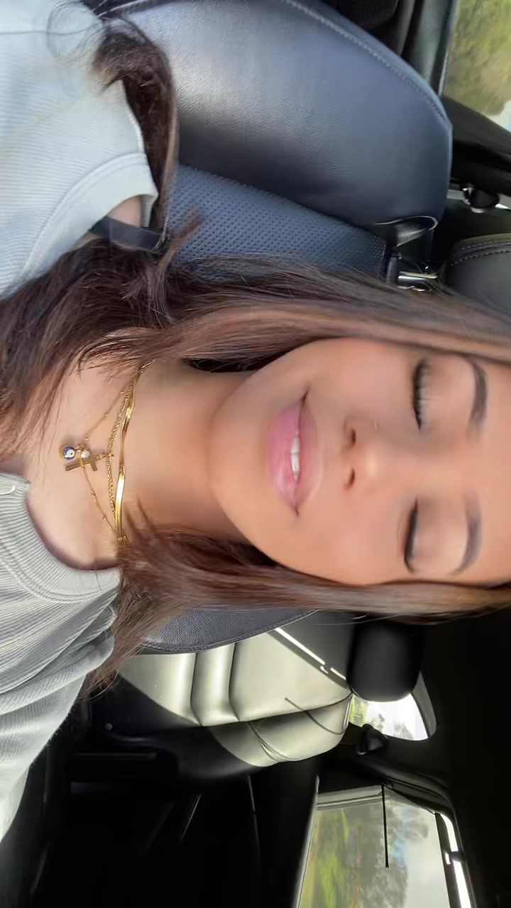 @️