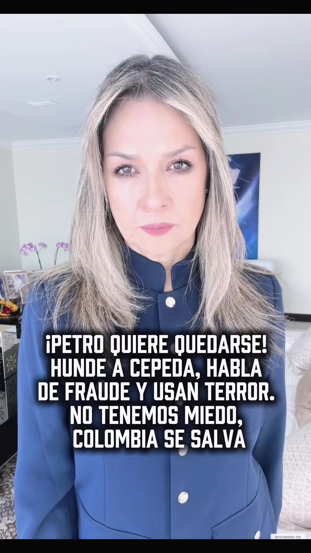 @Vicky D&aacute;vila