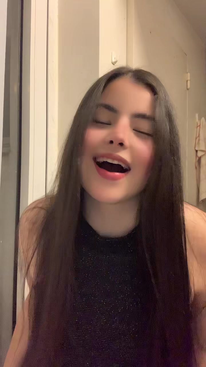 @𝑱𝒐𝒉𝒂𝒏𝒂 𝑺𝒂𝒂𝒗𝒆𝒅𝒓𝒂