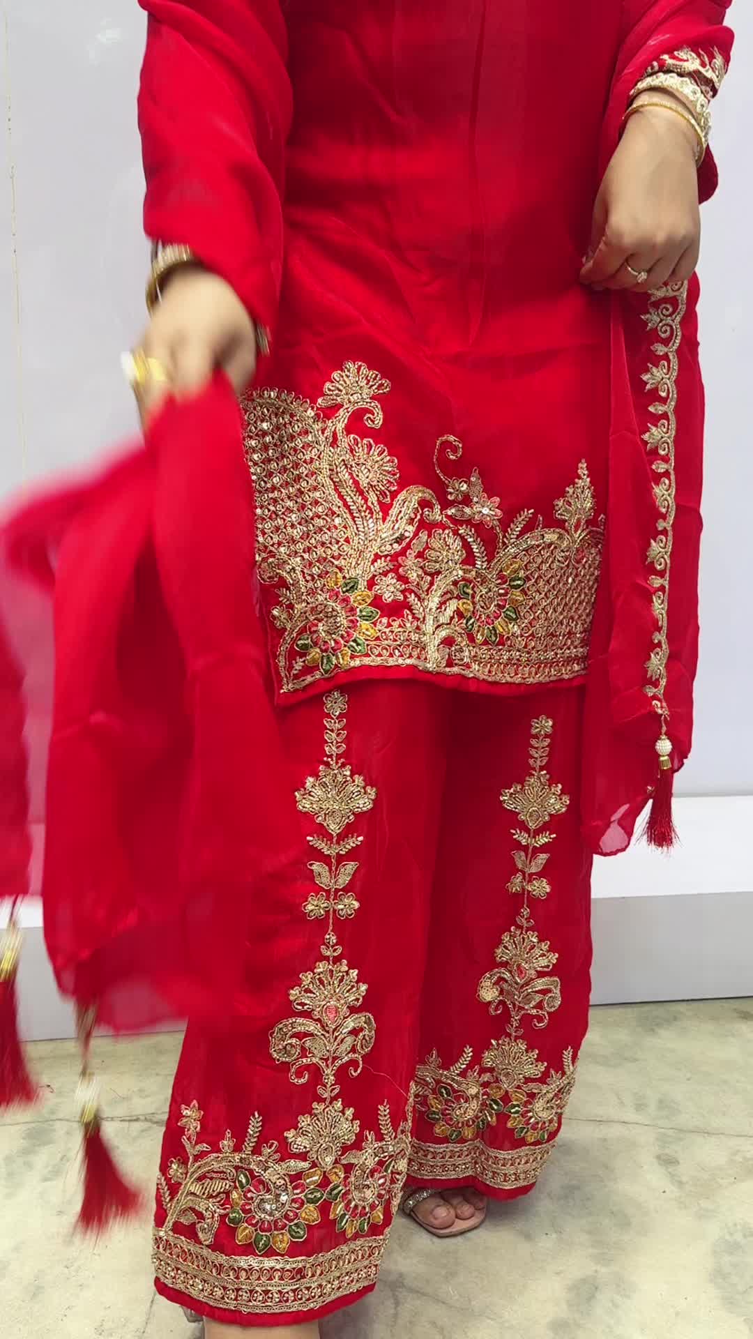@Saree Sansar