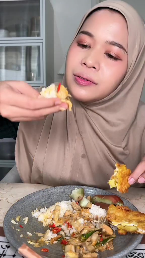 @Yeniwa_