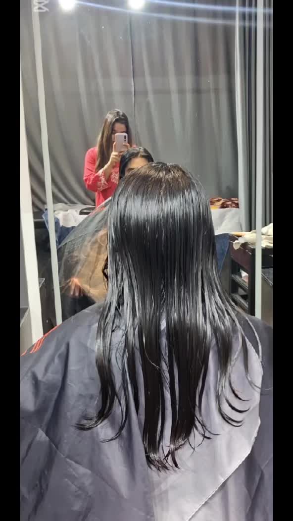 @Royal's Hair & skin care salon