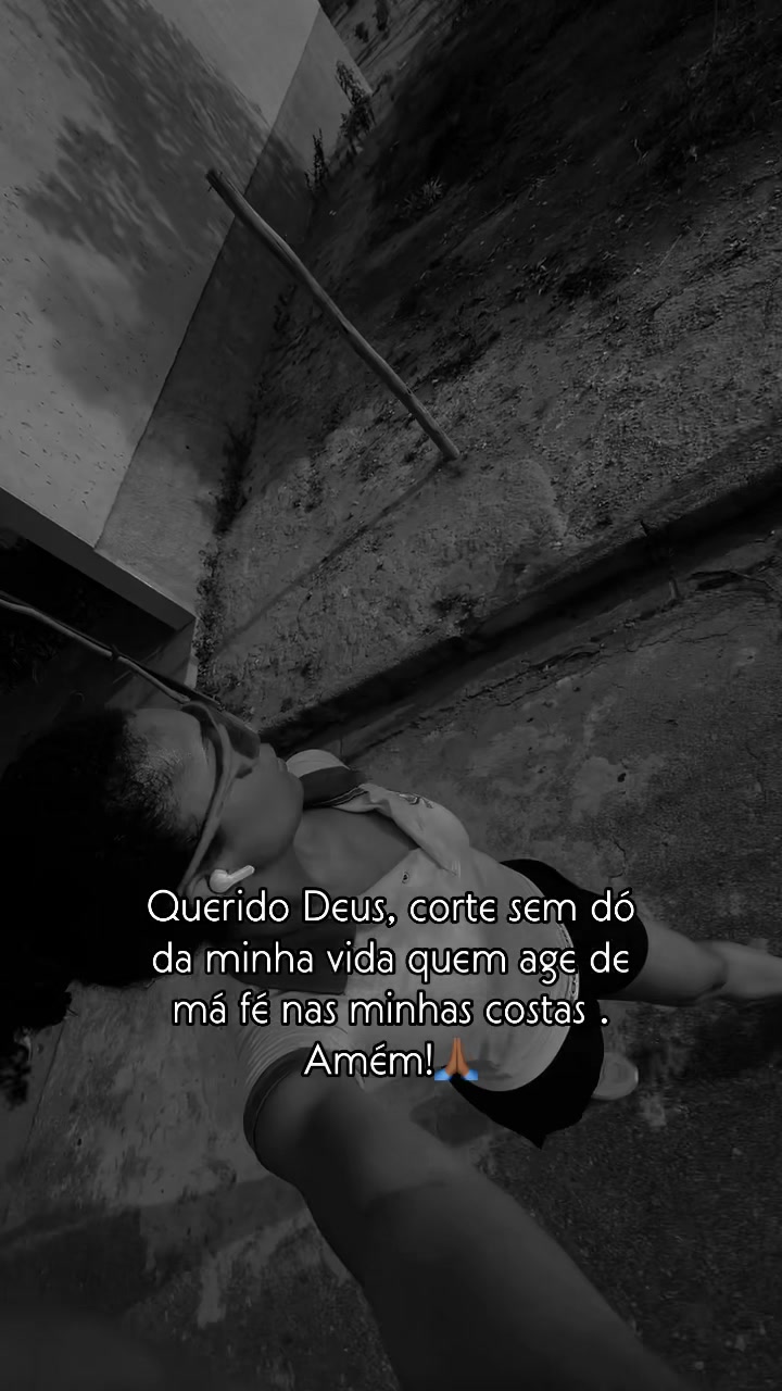@D&eacute;bora Cristina