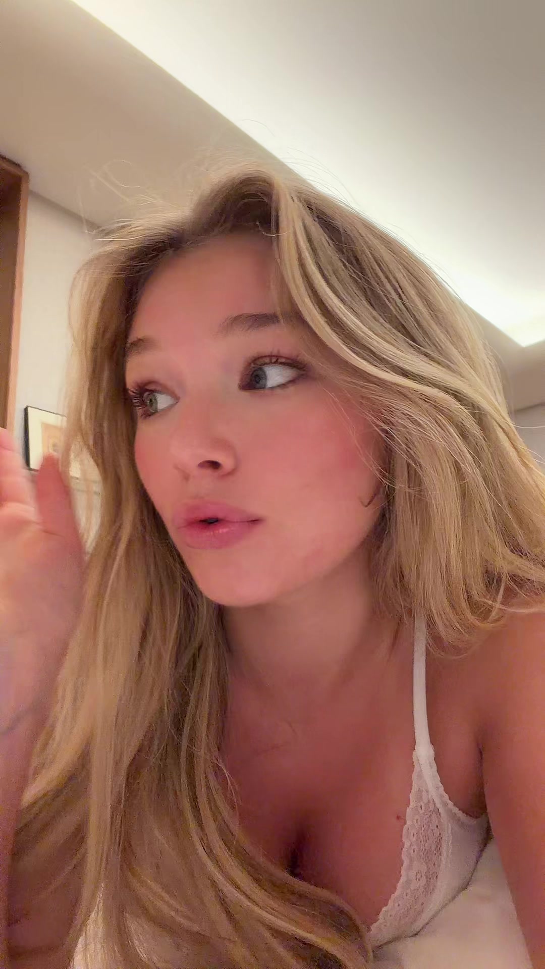 @notlolapops