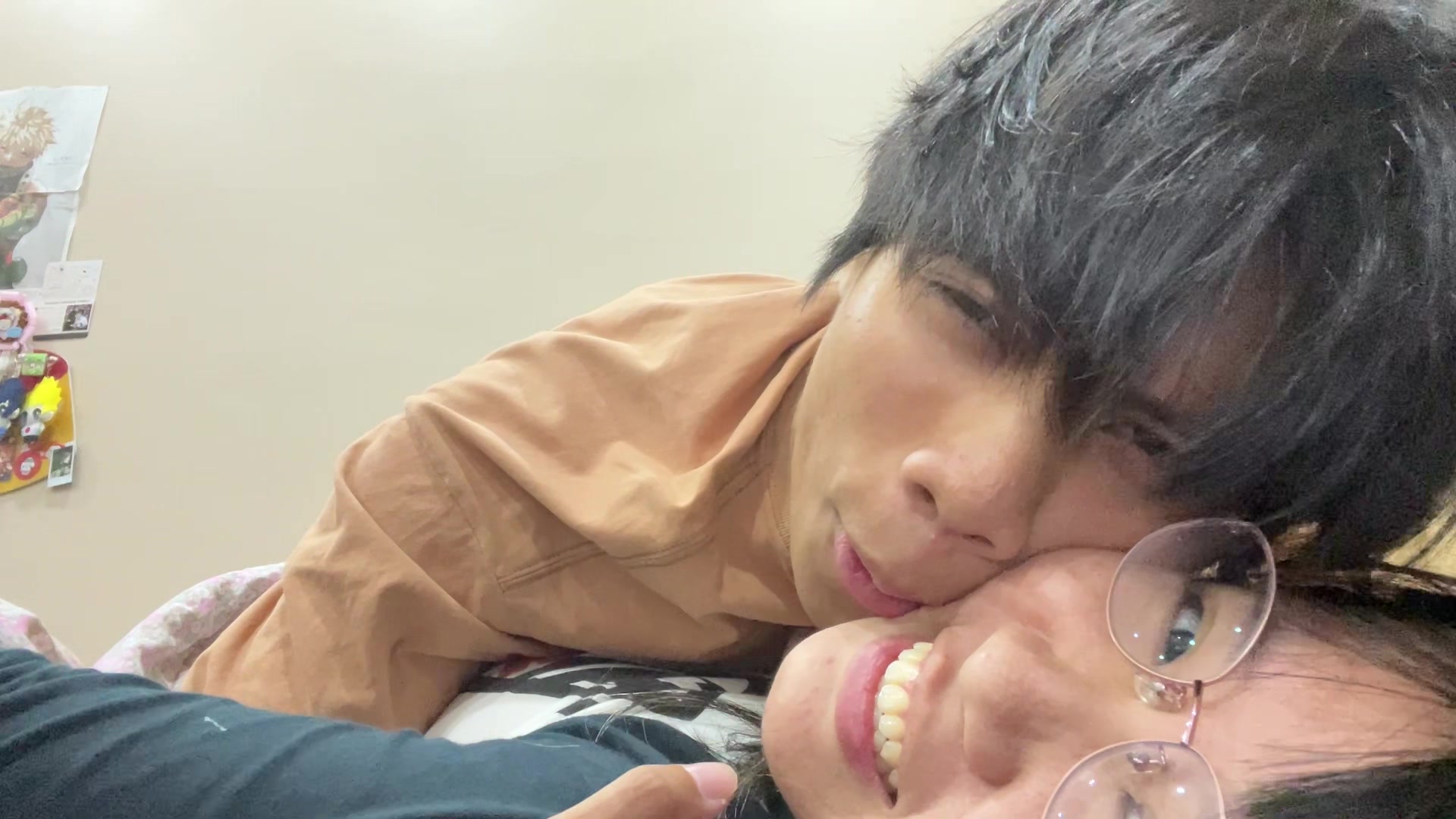 @hazel ★✮꩜⋆