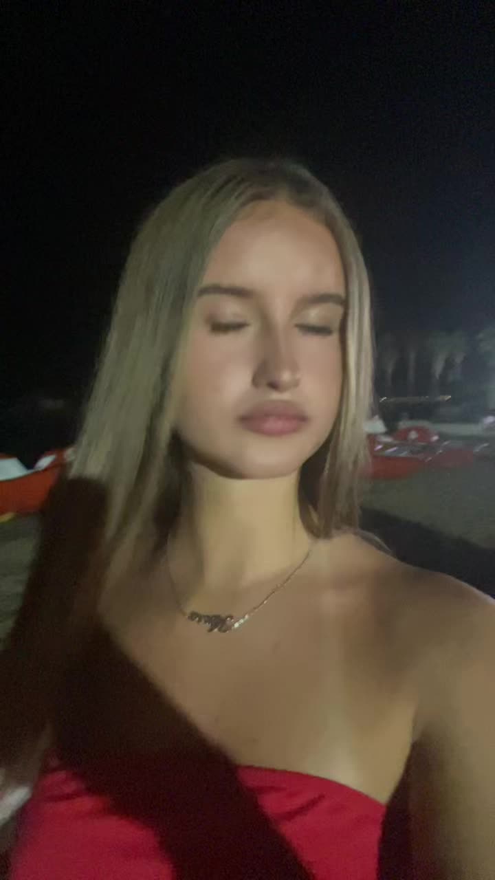 @💋