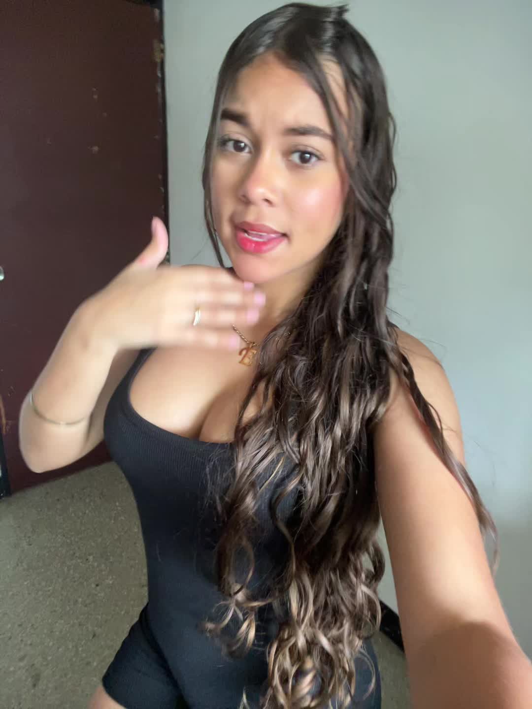 @𝐄𝐦𝐦𝐚