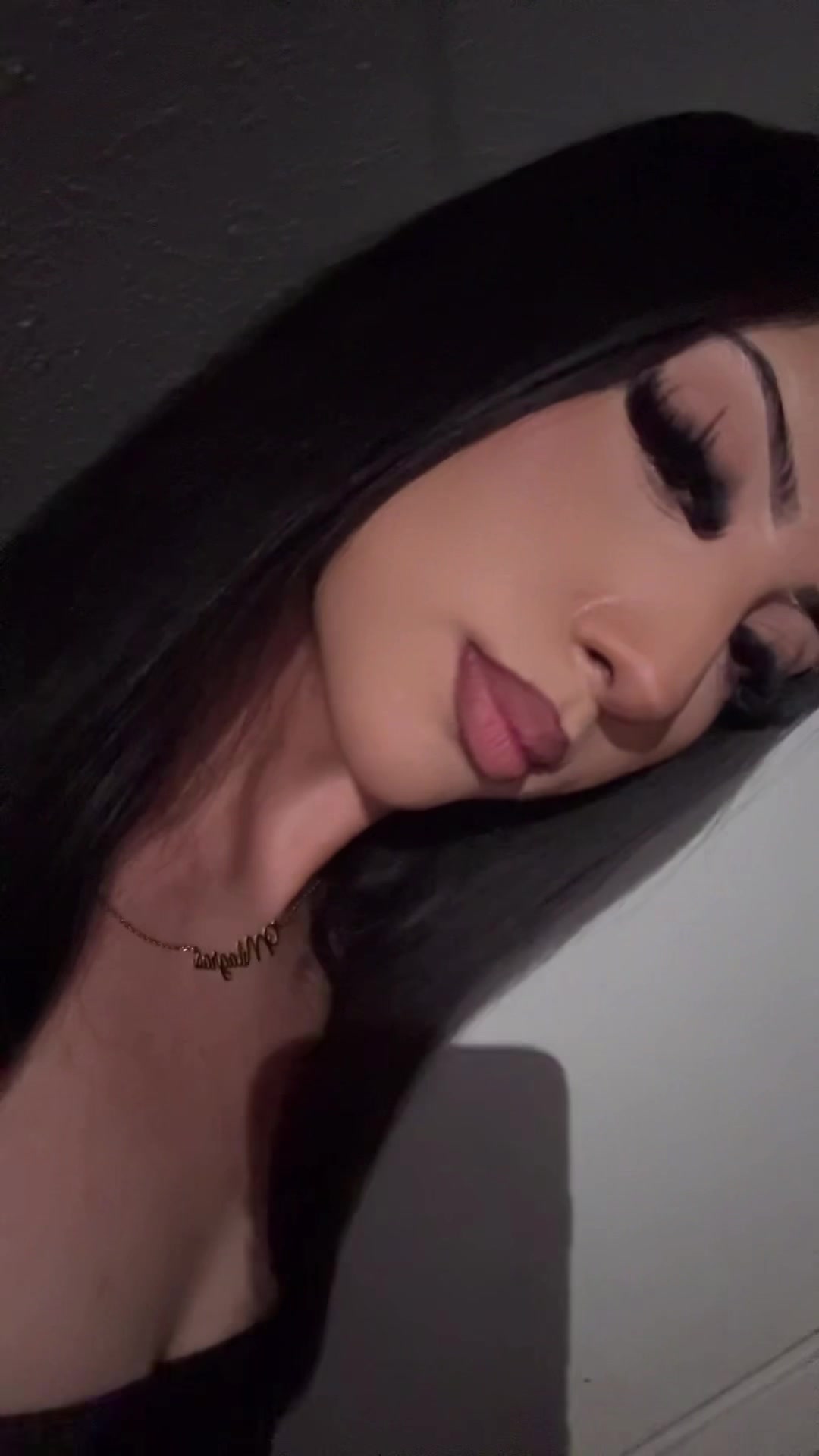 @mili