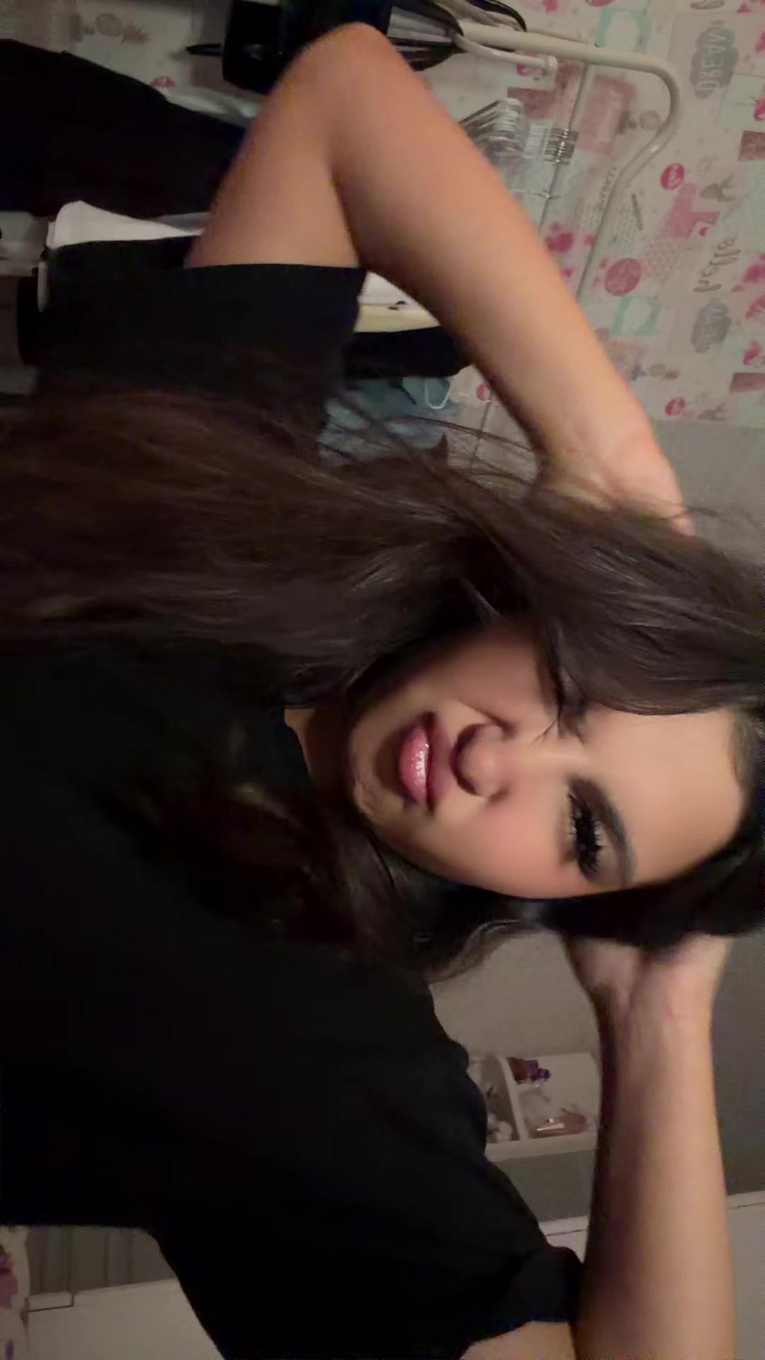 @Karina