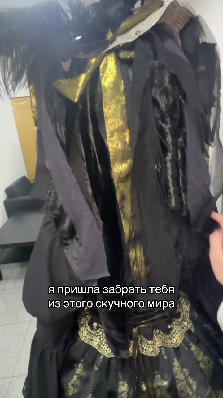 @десятьбукв ੭ੈ♡‧₊˚