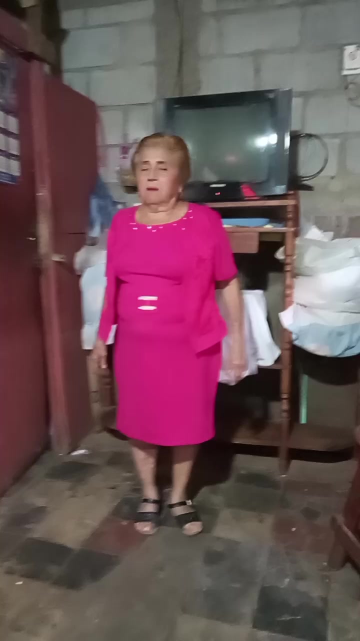 @Elena Virginia Escobar