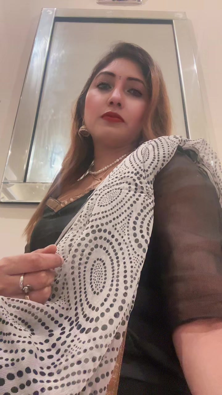 @RJ Priya