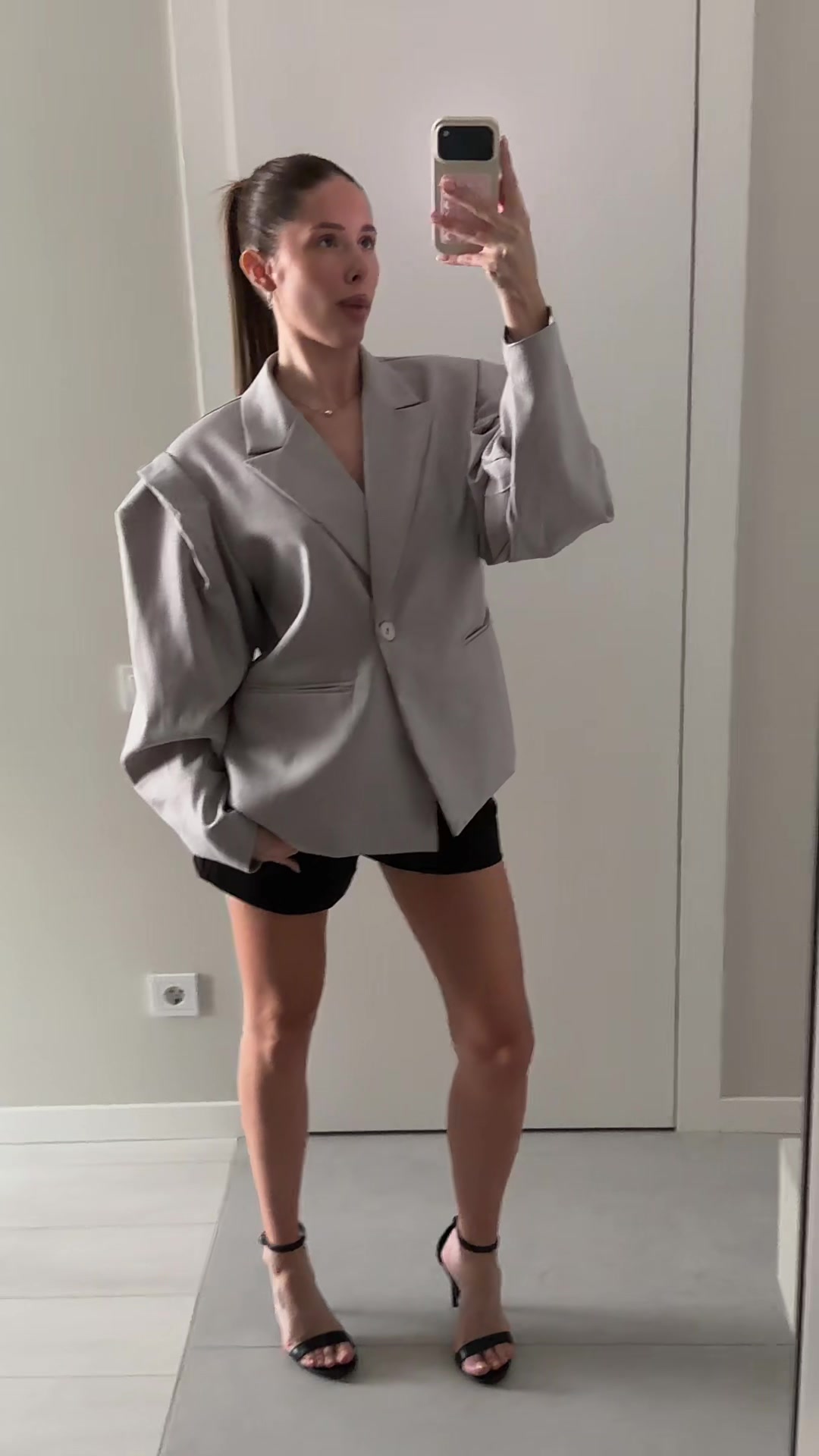 @AWNIILL