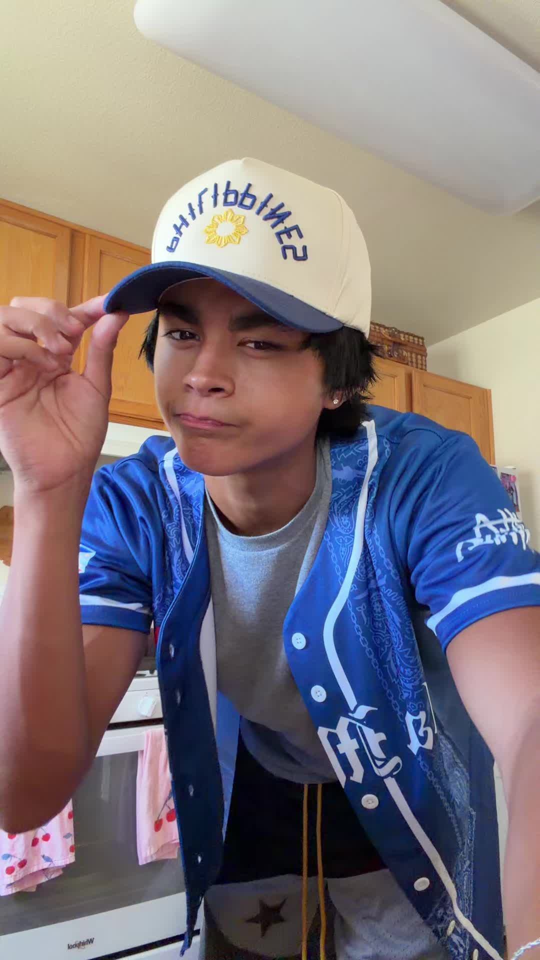 @️brodeez 