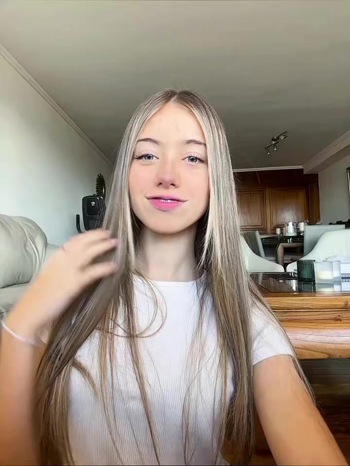 @𝓬𝓪𝓽𝓪