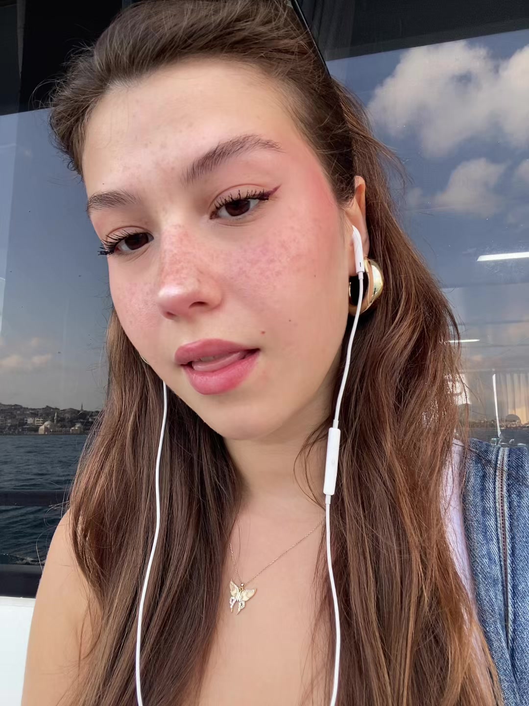 @ayriseksii