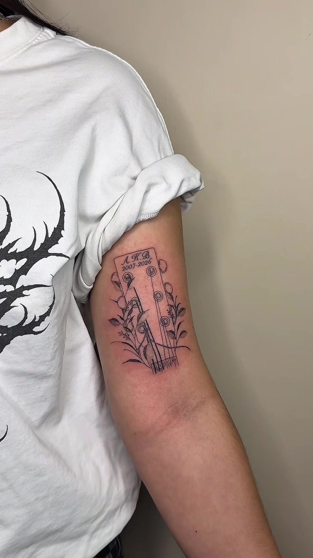@myah | fine line tattoo artist