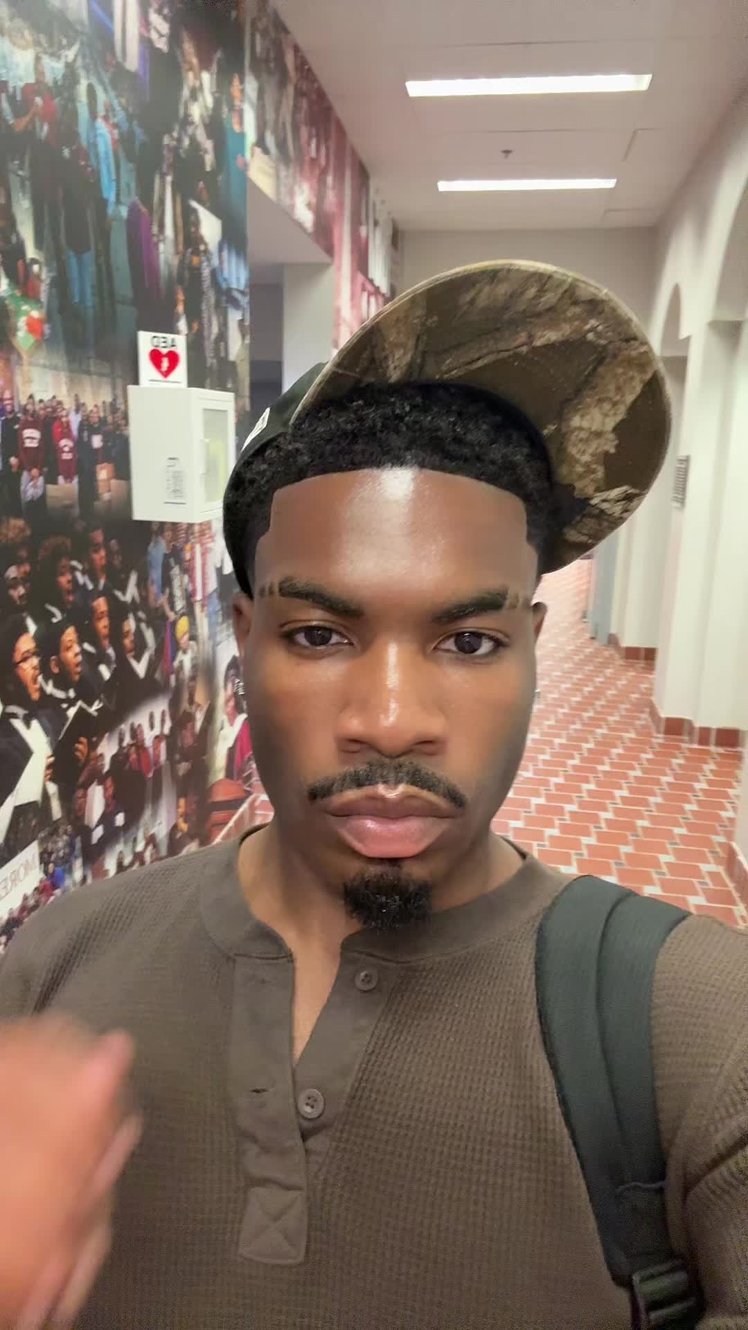 @MALIK XAVIER.