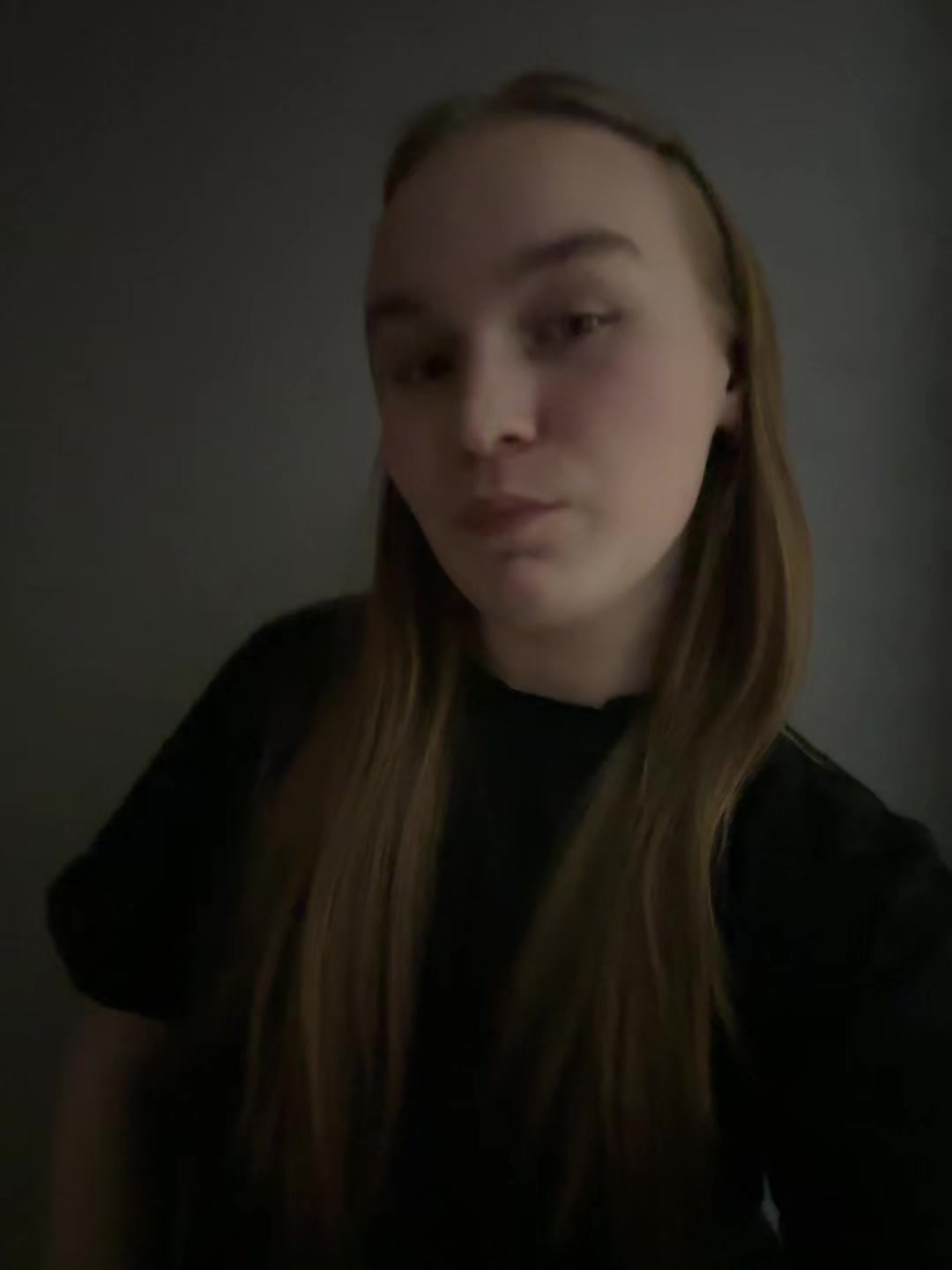 @vyvi