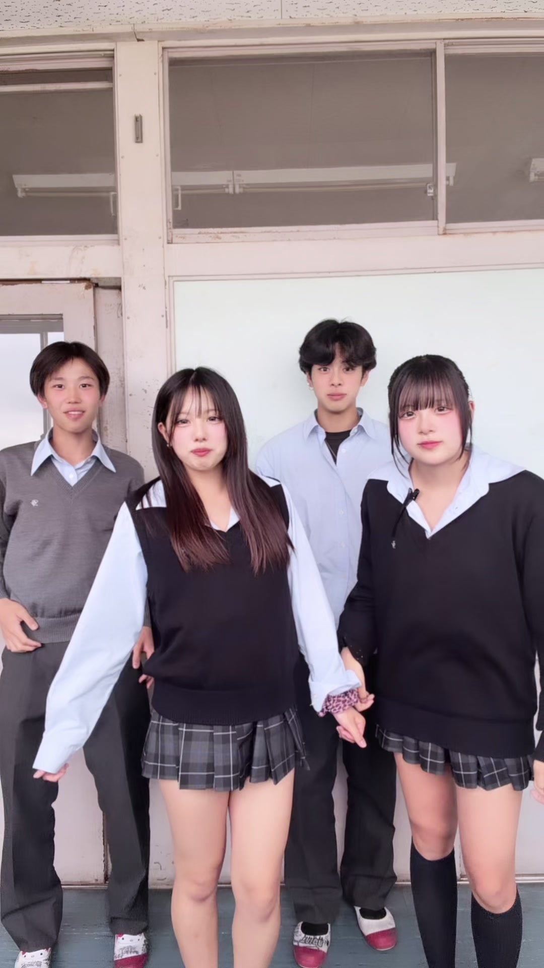 @こな