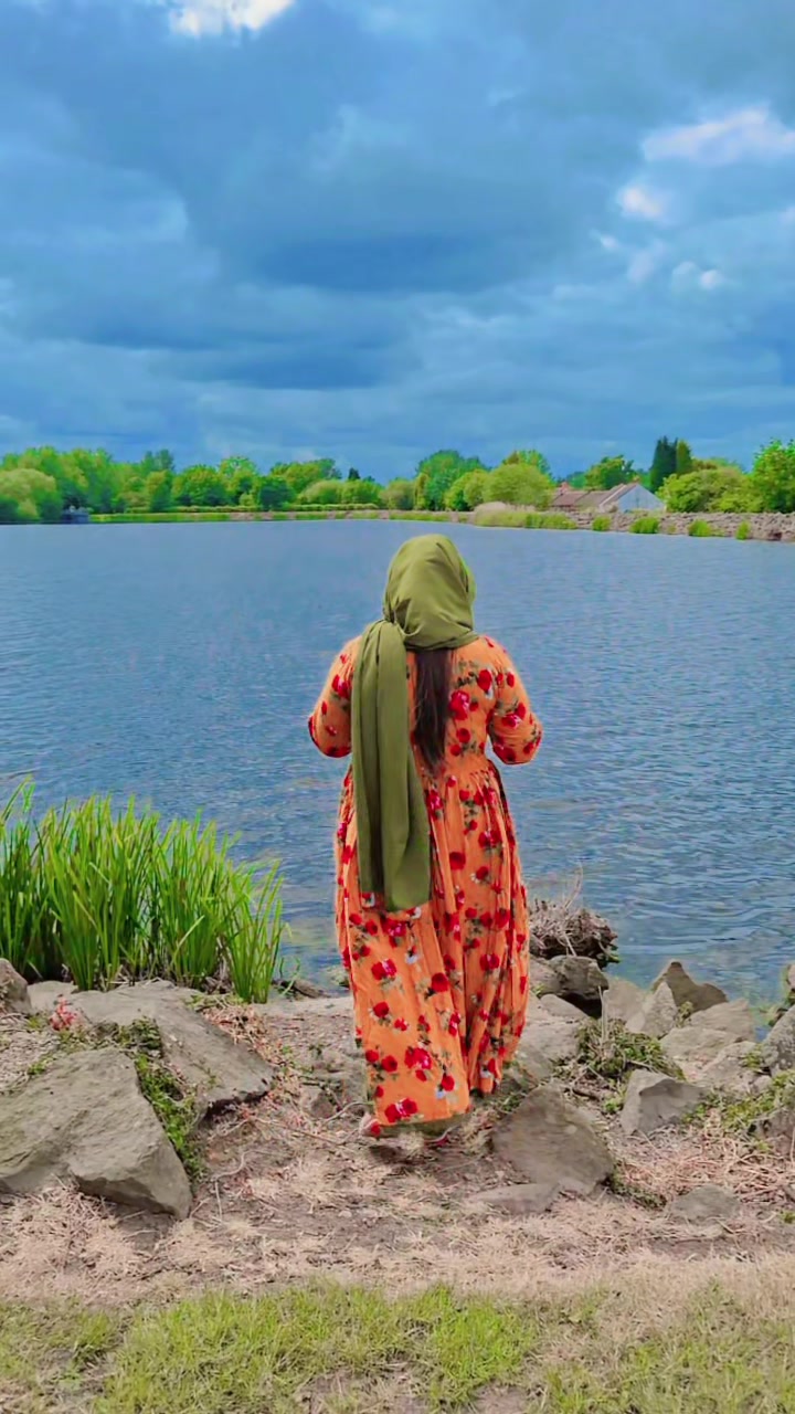 @Kashmiri queen🇬🇧🍁🍁