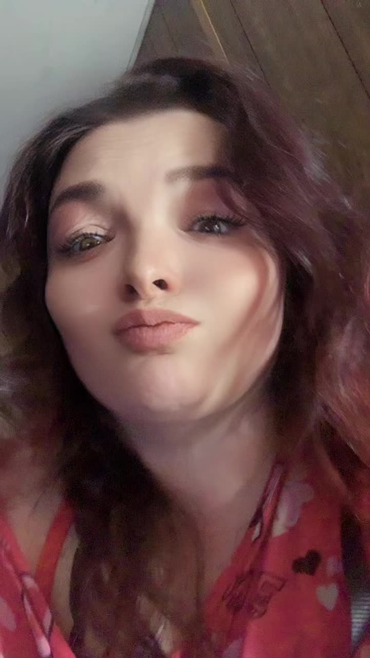 @Shortcakebree